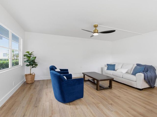 21 Prescott B, Deerfield Beach, FL 33442