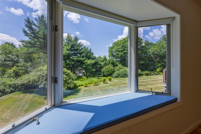 18 Berrill Farms Lane, Hanover, NH 03755