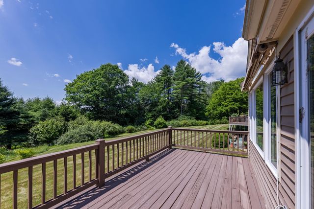18 Berrill Farms Lane, Hanover, NH 03755