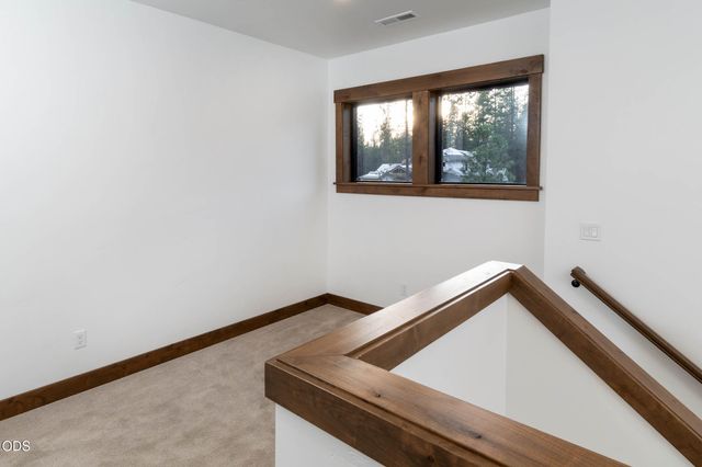 17780 Preservation Loop 486, Bend, OR 97707