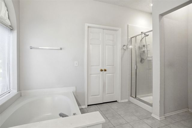 3220 Herring Court, Denton, TX 76210