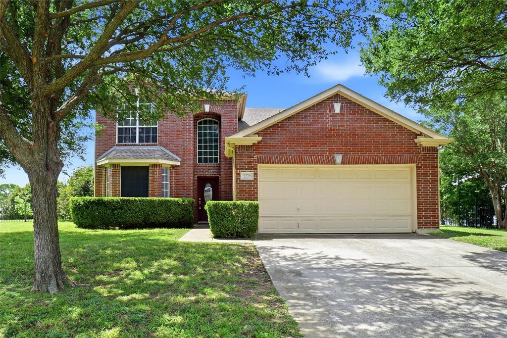 3220 Herring Court, Denton, TX 76210