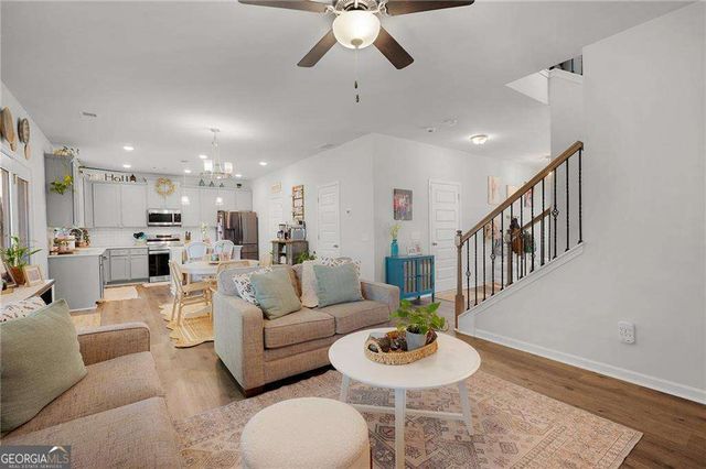 405 Crowley Drive, Calhoun, GA 30701