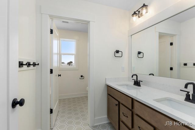 15721 Norwalk Road, Grand Haven Twp, MI 49417