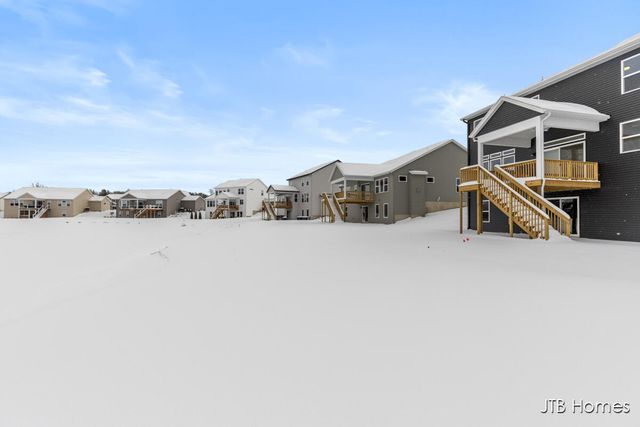 15721 Norwalk Road, Grand Haven Twp, MI 49417