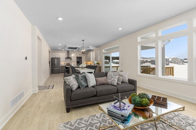 15721 Norwalk Road, Grand Haven Twp, MI 49417