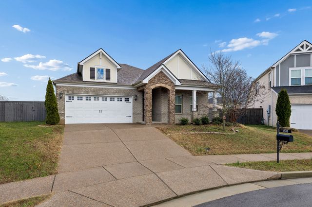 5105 Helmsdale Ct, Hermitage, TN 37076