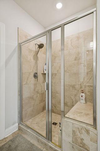 5105 Helmsdale Ct, Hermitage, TN 37076