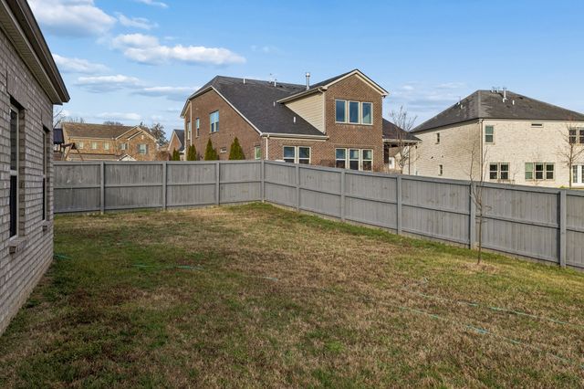5105 Helmsdale Ct, Hermitage, TN 37076