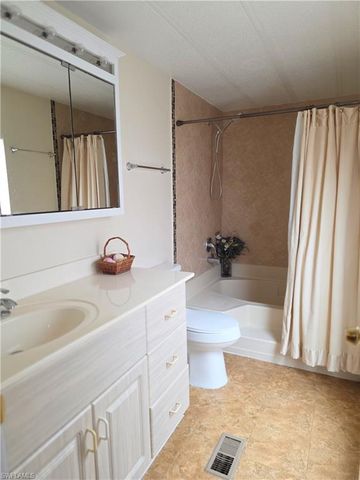 8290 Nault RD, North Fort Myers, FL 33917