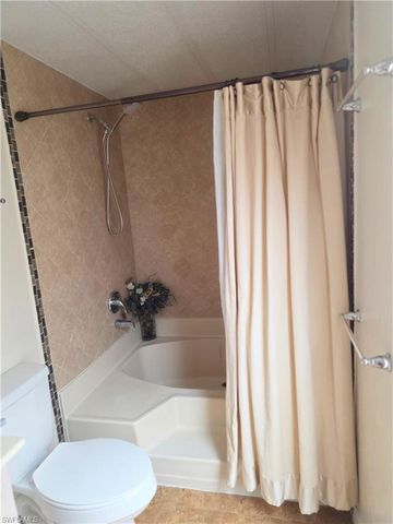 8290 Nault RD, North Fort Myers, FL 33917