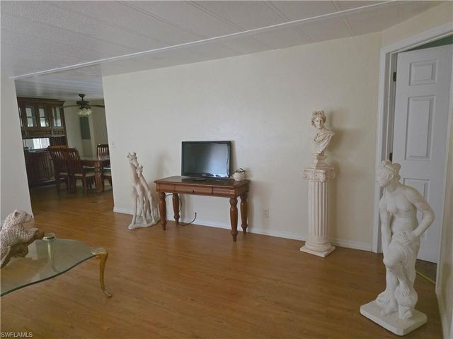 8290 Nault RD, North Fort Myers, FL 33917