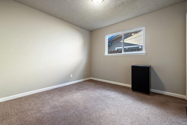 1427 Pierce Drive, Clovis, CA 93612