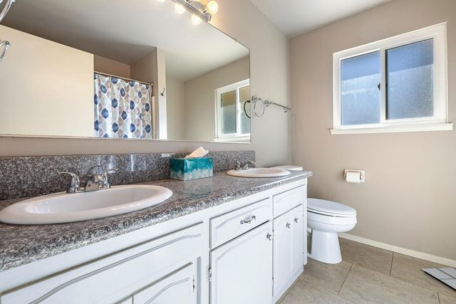 1427 Pierce Drive, Clovis, CA 93612