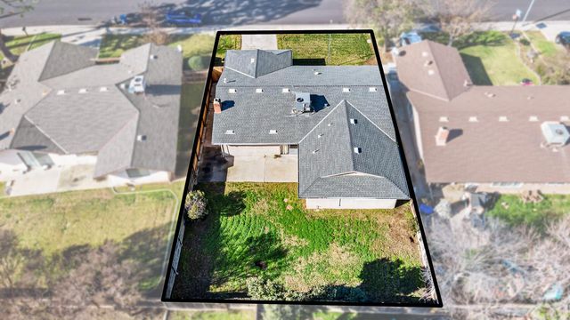 1427 Pierce Drive, Clovis, CA 93612