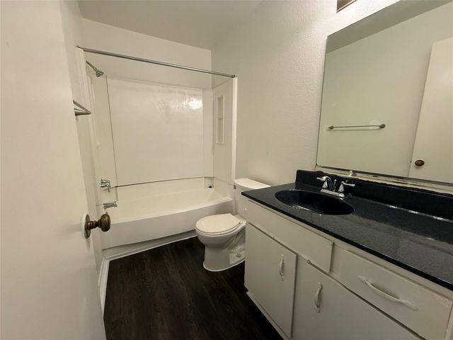 8050 Sands Point Drive C, Houston, TX 77036
