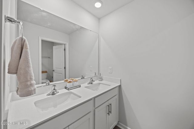 4072 Debbie Drive, Ayden, NC 28513