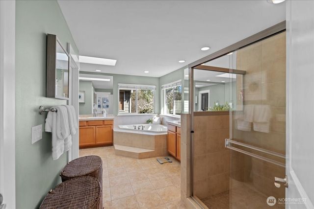 5221 NE 7th Place, Renton, WA 98059