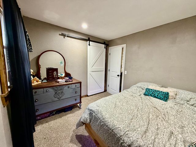 17456 Solo Road, Houston, MO 65483