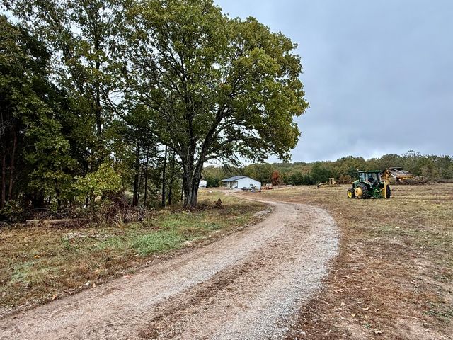 17456 Solo Road, Houston, MO 65483