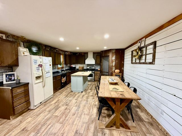 17456 Solo Road, Houston, MO 65483