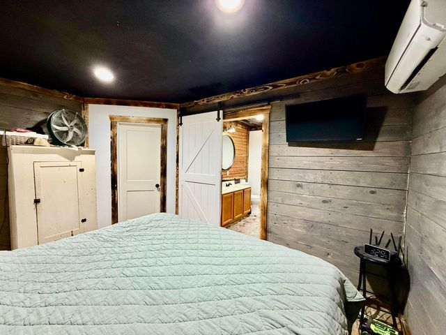 17456 Solo Road, Houston, MO 65483