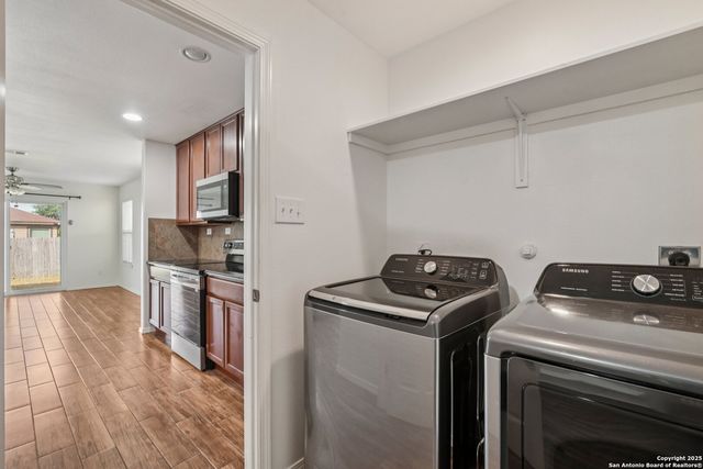 4530 Wrangler View, San Antonio, TX 78223