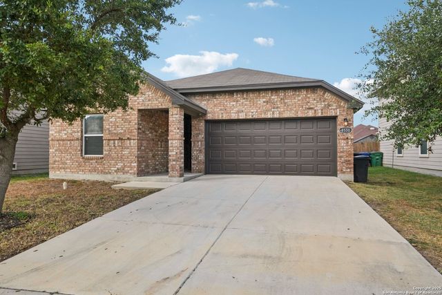 4530 Wrangler View, San Antonio, TX 78223