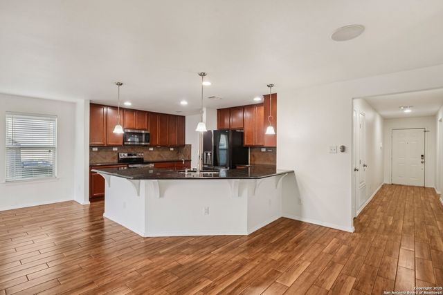 4530 Wrangler View, San Antonio, TX 78223