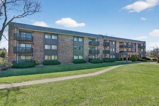 1502 Woodbridge Road 1G, Joliet, IL 60436