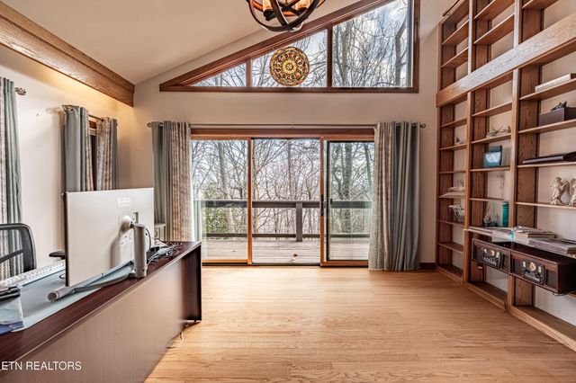 11104 Poplar Ridge Rd, Knoxville, TN 37932