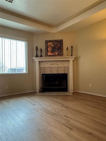 1560 Twin Spires Trail, Guthrie, OK 73044