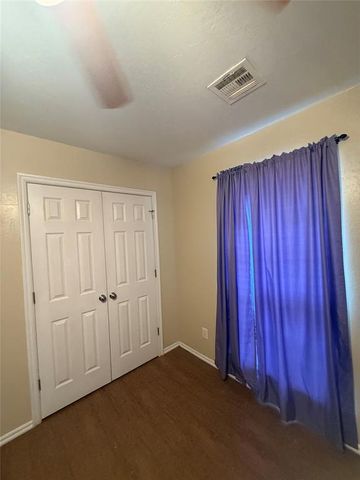 1560 Twin Spires Trail, Guthrie, OK 73044