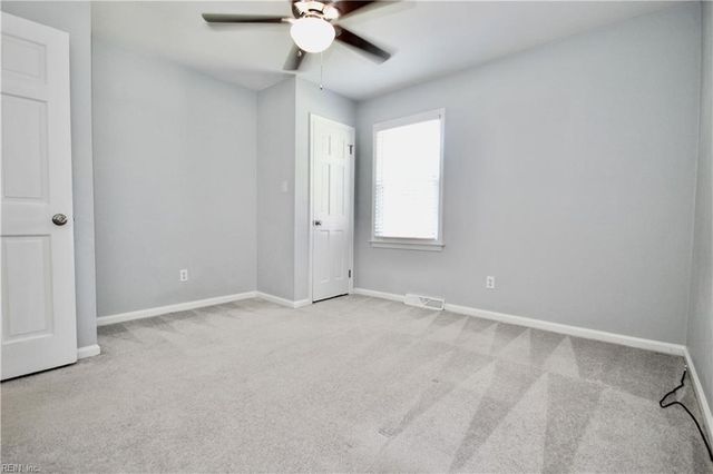 708 Caravelle DR, Chesapeake, VA 23322