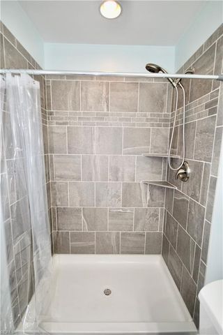 708 Caravelle DR, Chesapeake, VA 23322