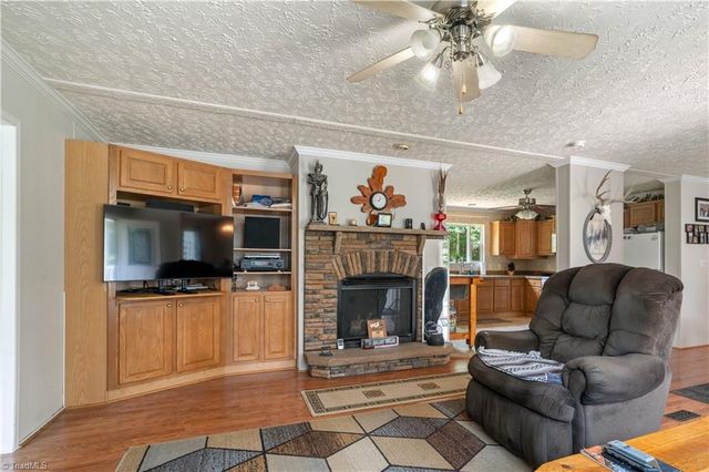 149 Bonkin Lake Road, Mocksville, NC 27028