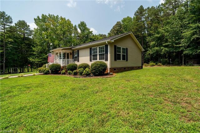 149 Bonkin Lake Road, Mocksville, NC 27028