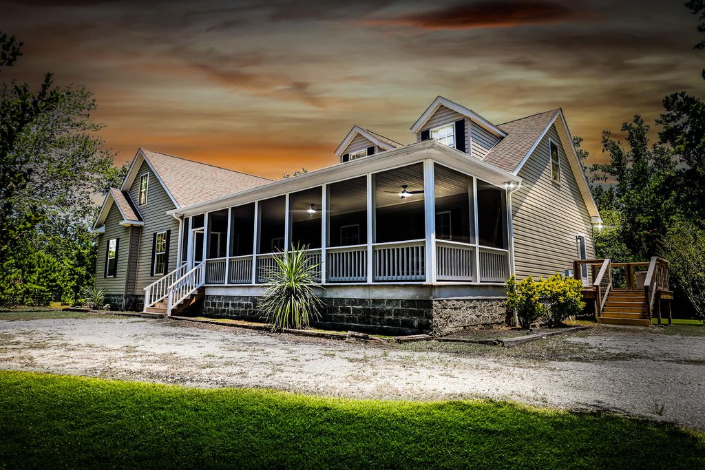 153 Willow Brook Way, Cordesville, SC 29434