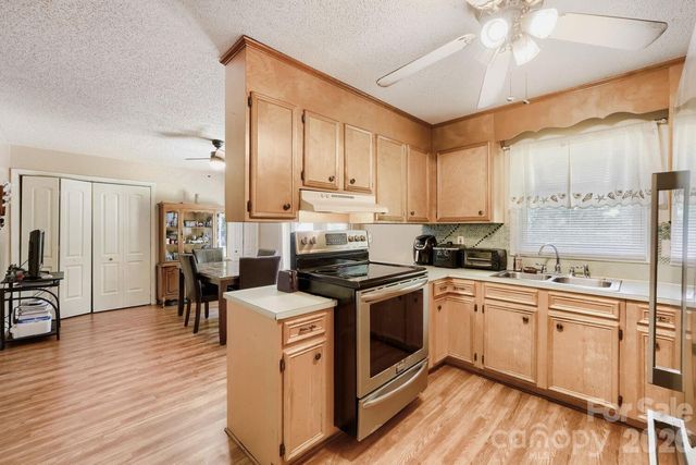 2601 Lynn Drive, Gastonia, NC 28054