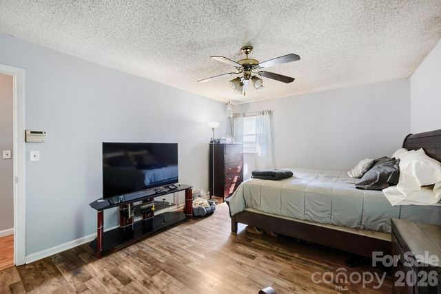 2601 Lynn Drive, Gastonia, NC 28054