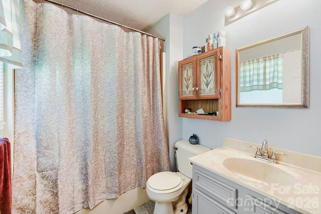 2601 Lynn Drive, Gastonia, NC 28054