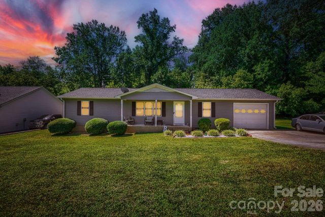 2601 Lynn Drive, Gastonia, NC 28054