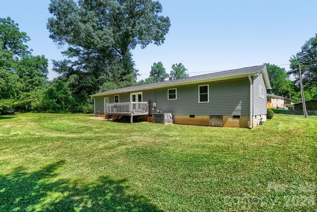 2601 Lynn Drive, Gastonia, NC 28054