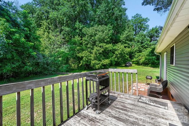 2601 Lynn Drive, Gastonia, NC 28054