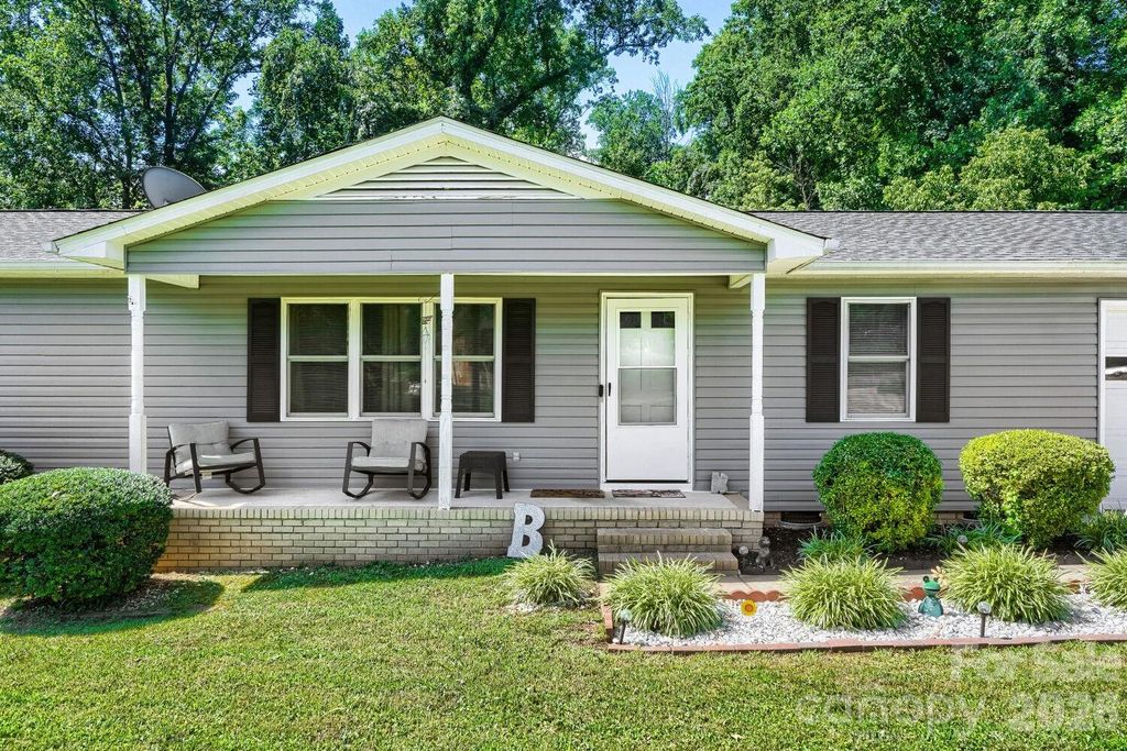 2601 Lynn Drive, Gastonia, NC 28054
