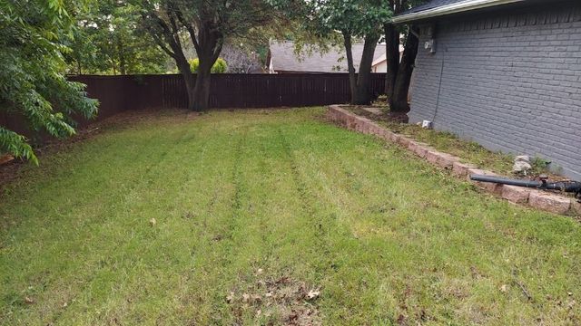 2202 Greenbriar Court, Grand Prairie, TX 75050