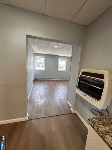 550 River Street, Paterson, NJ 07524