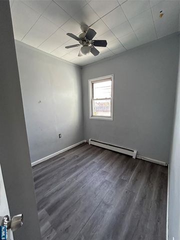 550 River Street, Paterson, NJ 07524