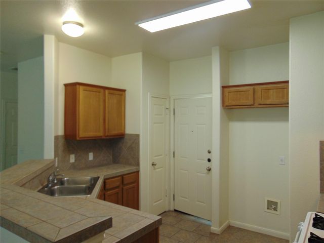 2417 Allred DR A, Austin, TX 78748