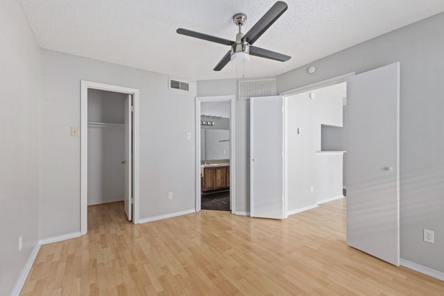 18333 Roehampton Drive 418, Dallas, TX 75252